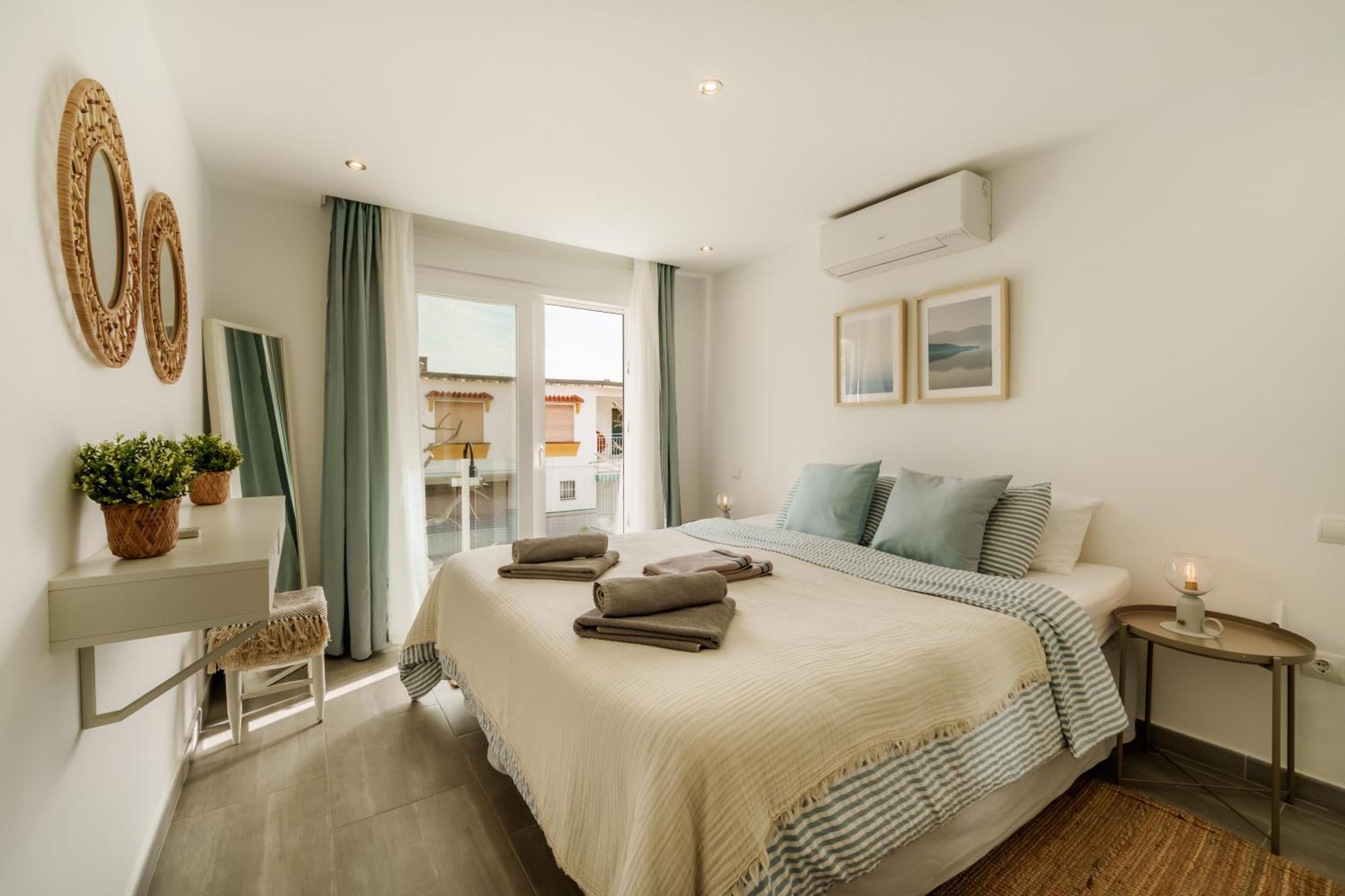 La Familia Beach House La Cala La Cala De Mijas Oda fotoğraf